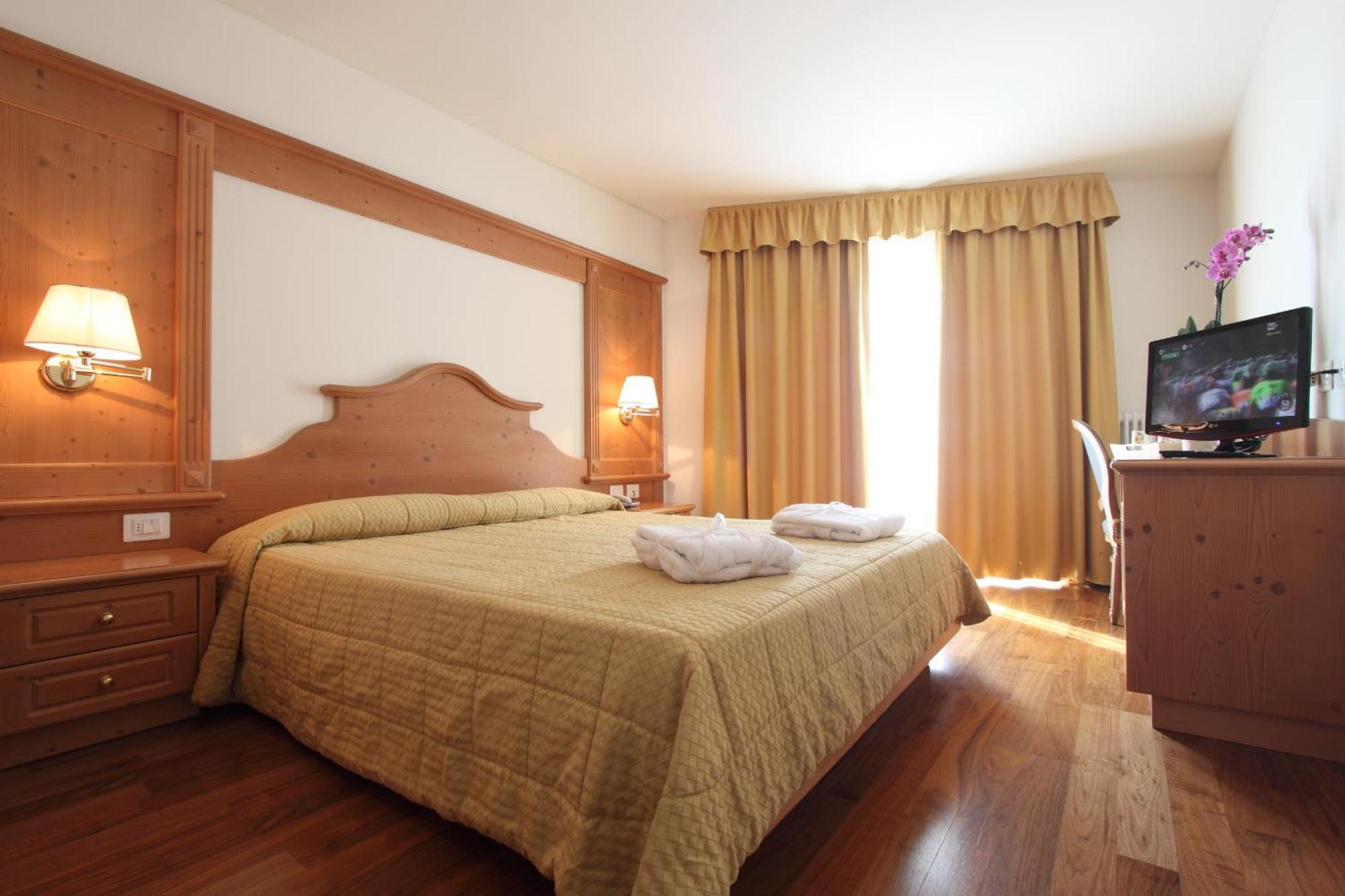 Hotel Fanes Suite & Spa موينا المظهر الخارجي الصورة