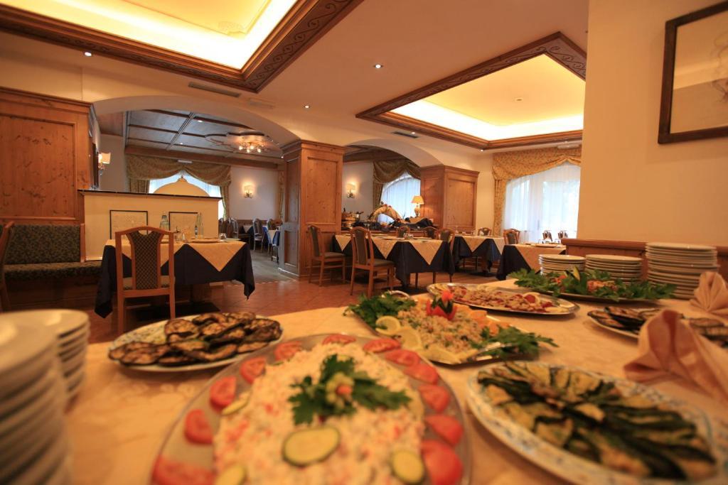 Hotel Fanes Suite & Spa موينا المظهر الخارجي الصورة