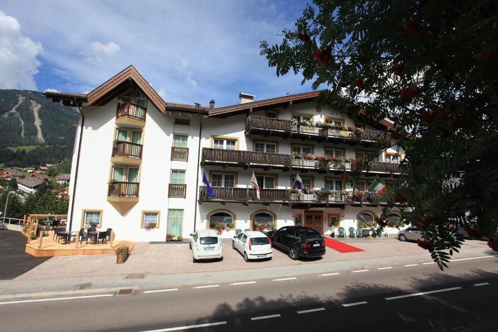 Hotel Fanes Suite & Spa موينا المظهر الخارجي الصورة